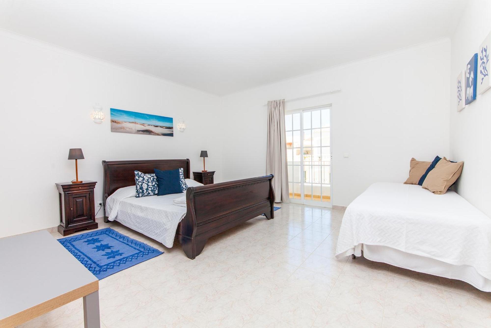 Q - Casa Do Topo Guesthouse Lagos Room photo