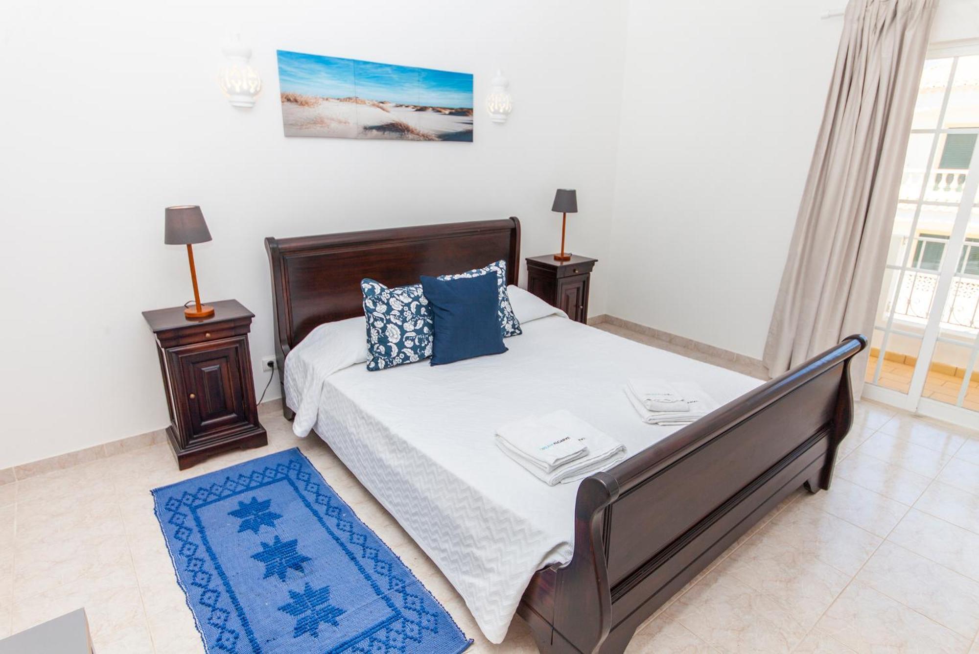 Q - Casa Do Topo Guesthouse Lagos Room photo
